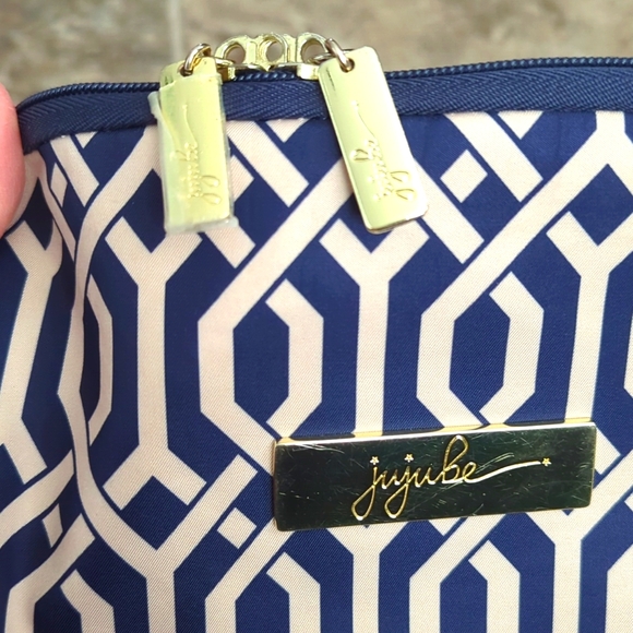 JuJuBe Large Be Set Bag in Navigator print - Picture 3 of 3